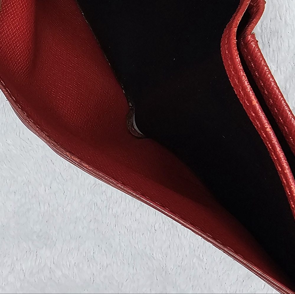 Louis Vuitton Red Epi Wallet - Picture 10 of 12
